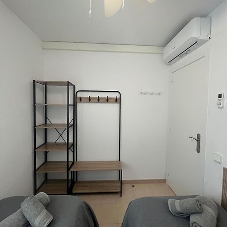 Apartamentos Ct Salou Bagian luar foto