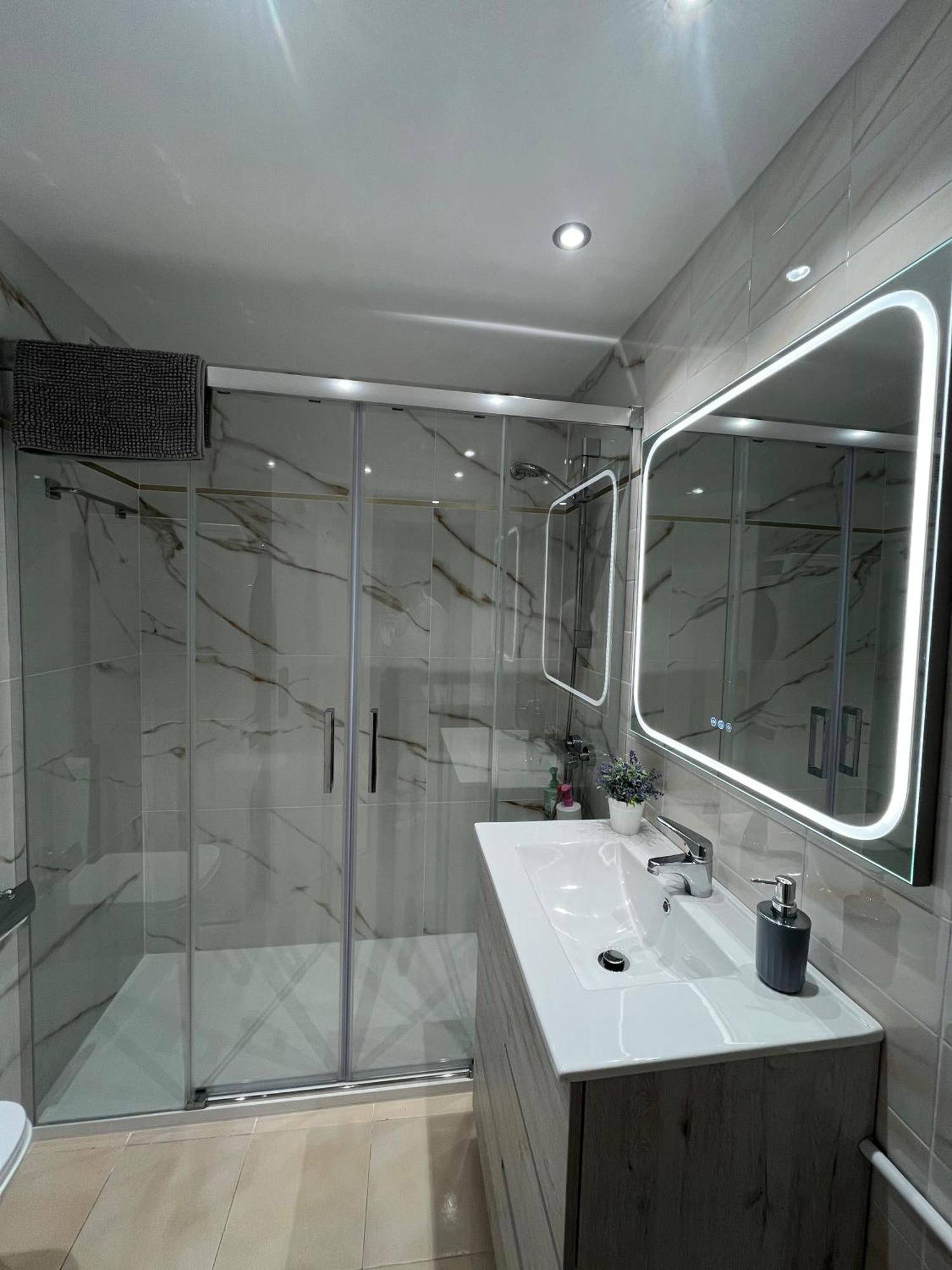 Apartamentos Ct Salou Bagian luar foto